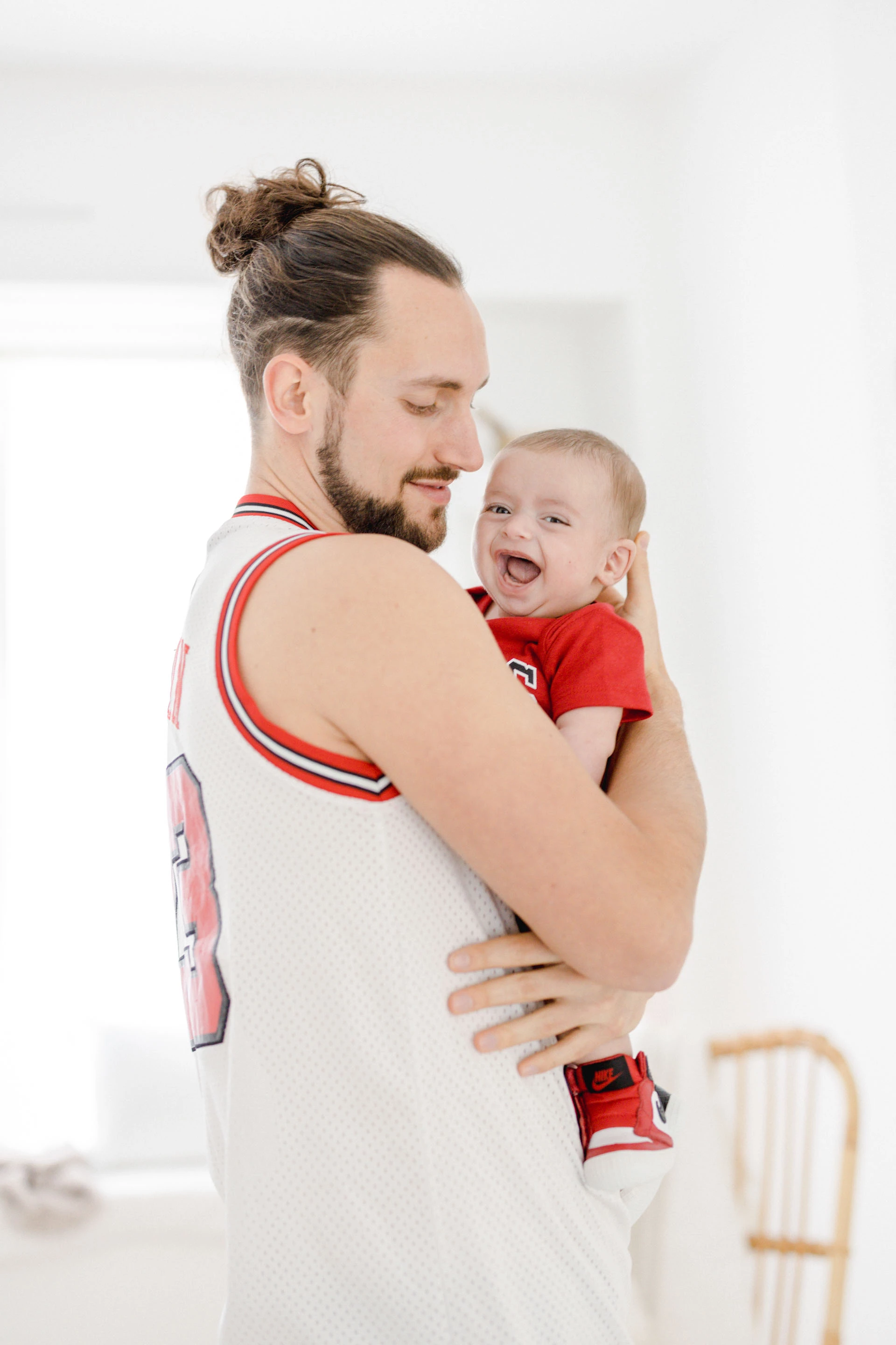 bonheur enfant marron gris bébé